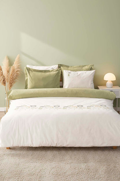 Botanic Green 100% Cotton Embroidered Duvet Cover Set, 6-Piece Double Size Bedding – Breathable Fabric, 200x220 cm