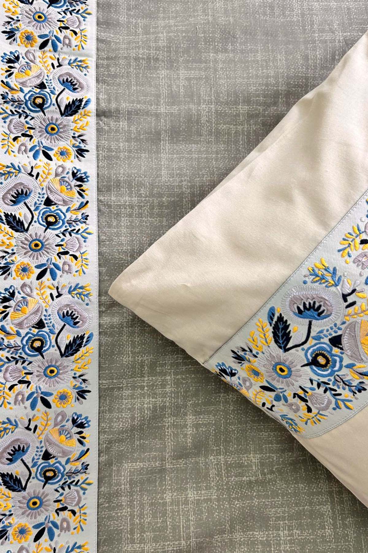 Folkart Beige Double Patterned 100% Cotton Duvet Cover Set – 4 Pieces