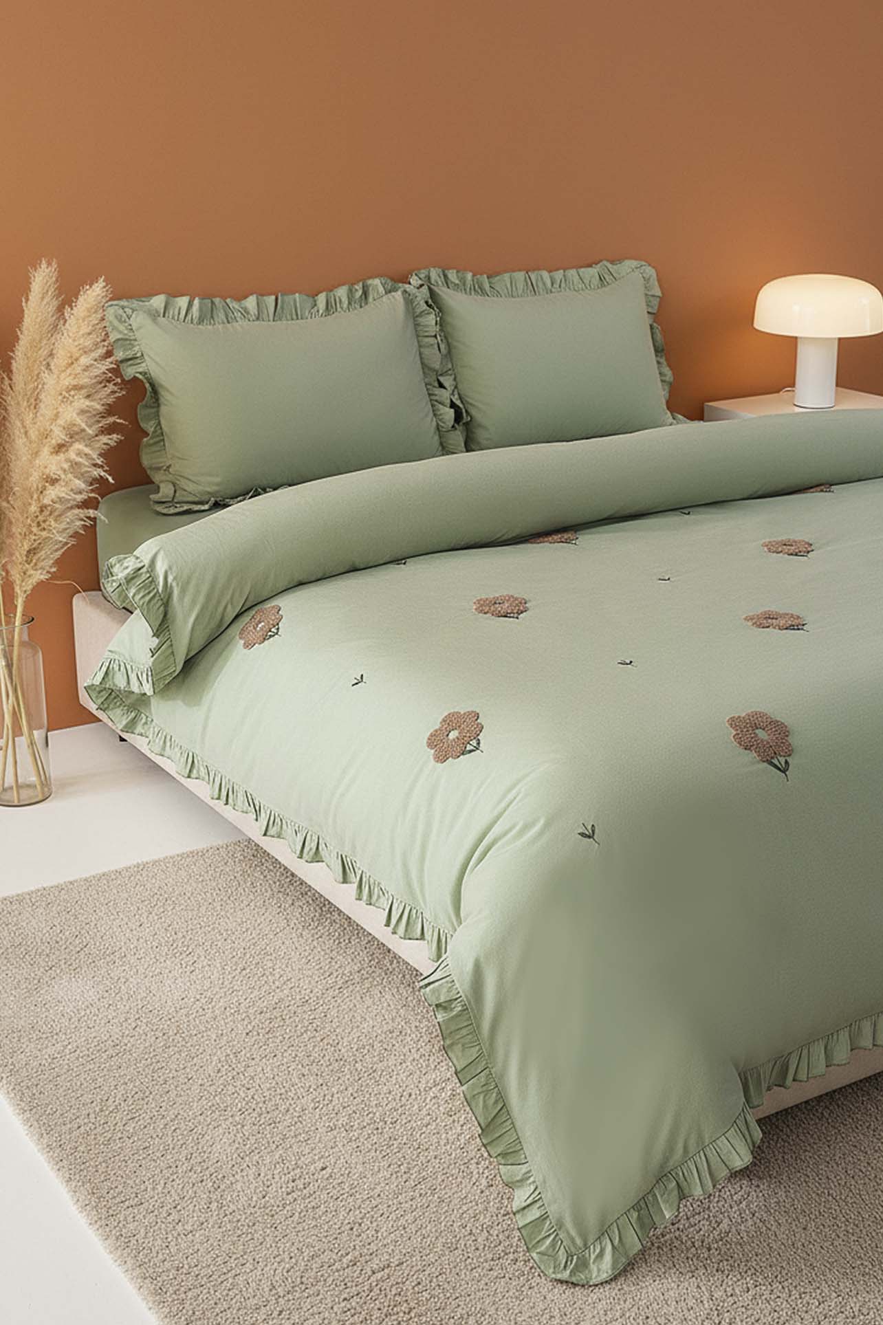 Florita Green Double Embroidered 100% Cotton Duvet Cover Set – 4 Pieces