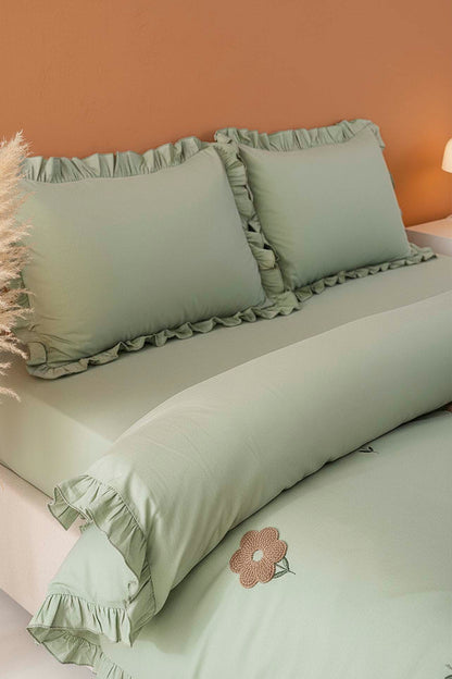 Florita Green Double Embroidered 100% Cotton Duvet Cover Set – 4 Pieces