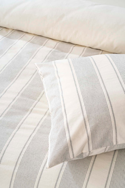 Nenas Anthracite 100% Cotton Embroidered Duvet Cover Set, 6-Piece Double Size Bedding – Breathable Fabric, 200x220 cm
