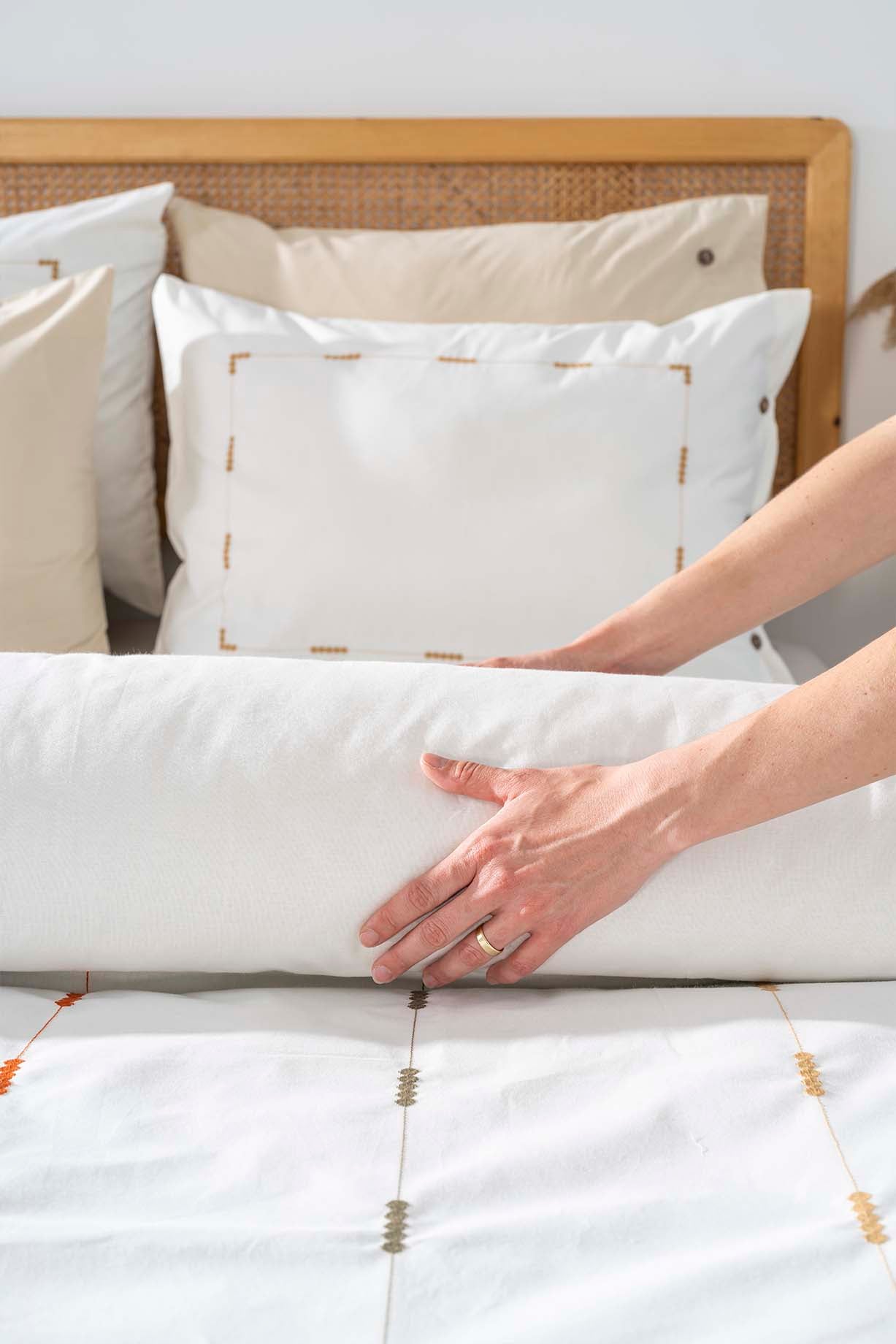 Victoria Cream 100% Cotton Embroidered Duvet Cover Set, 6-Piece Double Size Bedding – Breathable Fabric, 200x220 cm