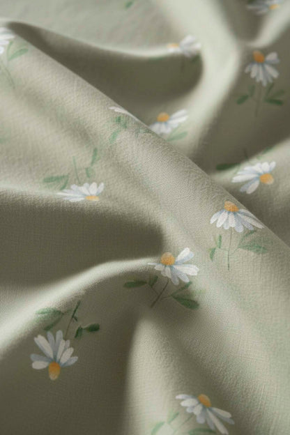 Green Daisy Beechwood Viscose Blend Double Duvet Cover Set – Silky Soft, Antibacterial, Breathable, 3-Piece, 200x215 cm