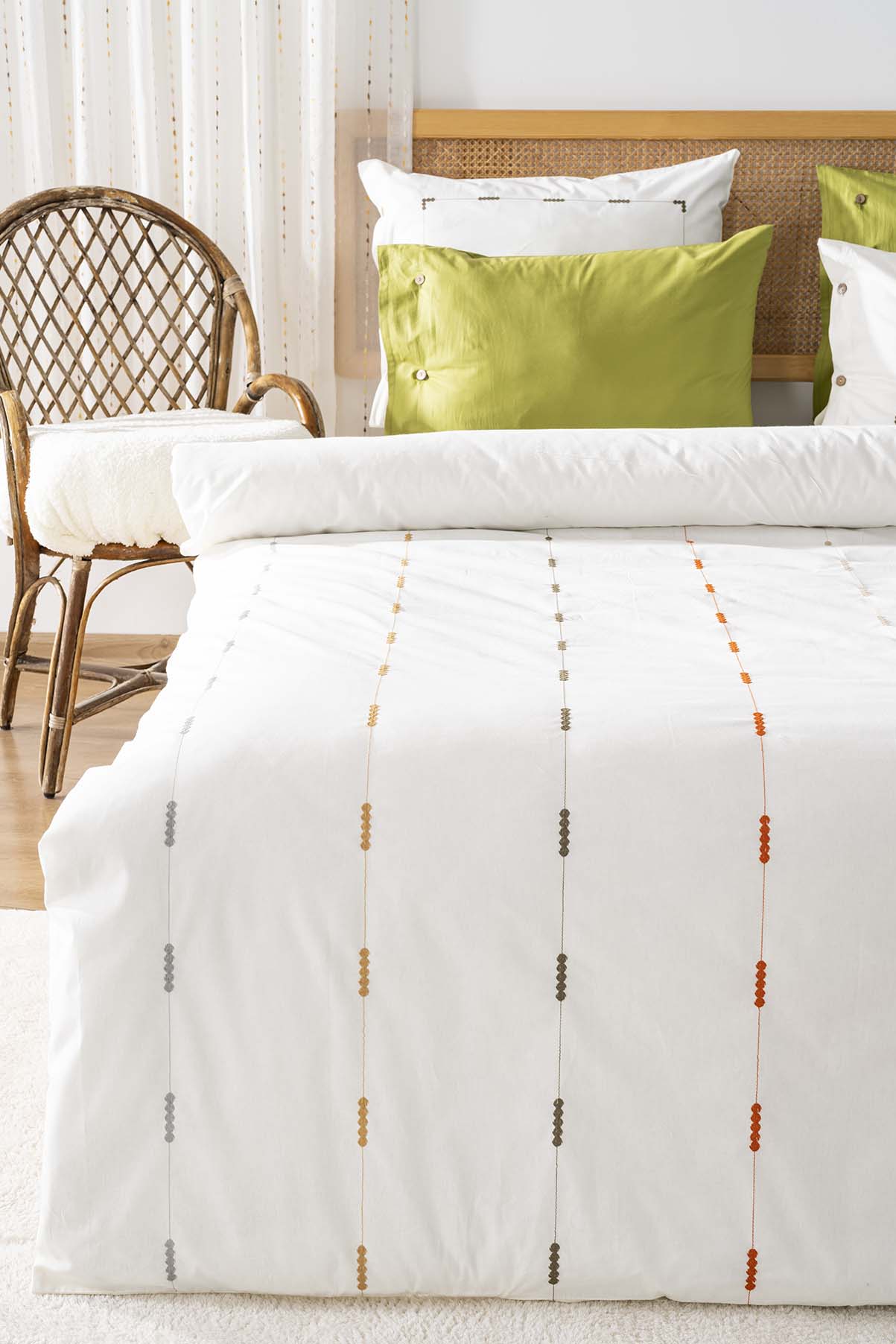 Victoria Green 100% Cotton Embroidered Duvet Cover Set, 6-Piece Double Size Bedding – Breathable Fabric, 200x220 cm