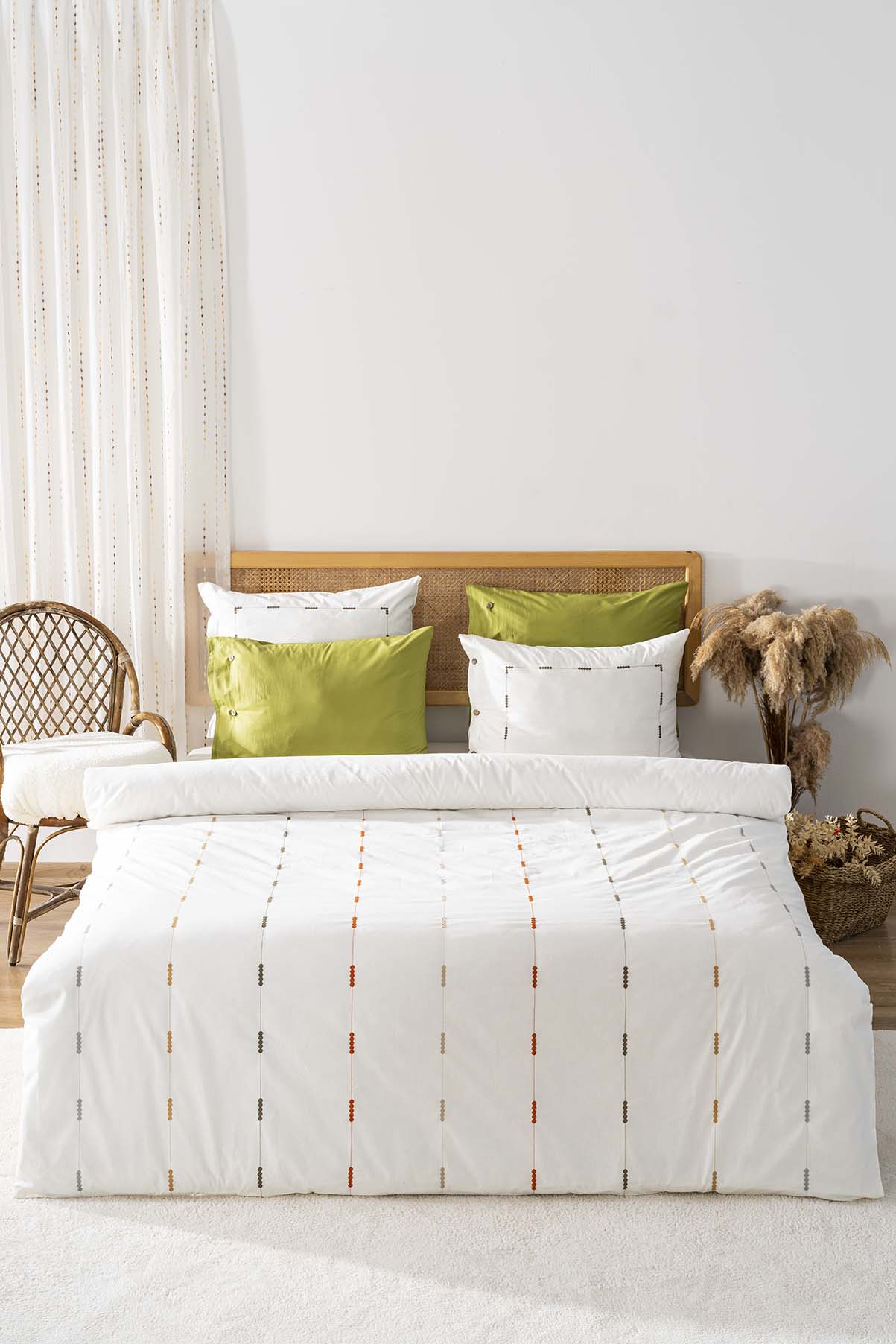 Victoria Green 100% Cotton Embroidered Duvet Cover Set, 6-Piece Double Size Bedding – Breathable Fabric, 200x220 cm